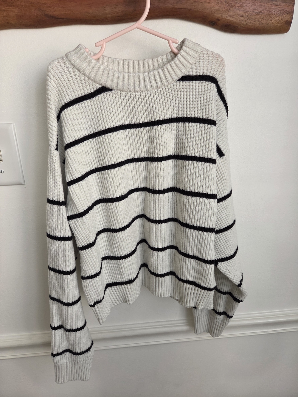 Jessica Simpson Cream & Black Striped Ribbed Knit Sweater